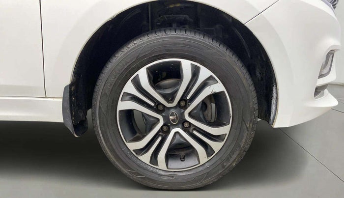 2023 Tata Tiago XZ PLUS CNG, CNG, Manual, 51,912 km, Right Front Wheel