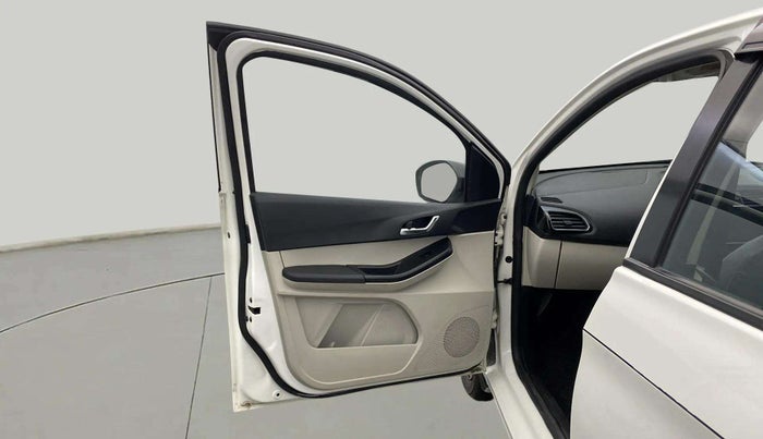 2023 Tata Tiago XZ PLUS CNG, CNG, Manual, 51,912 km, LHS Front Door
