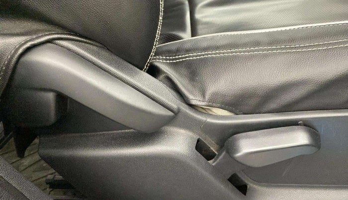 2019 Ford Ecosport TITANIUM + 1.5L PETROL, Petrol, Manual, 69,766 km, Driver Side Adjustment Panel