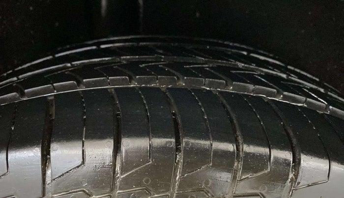 2019 Ford Ecosport TITANIUM + 1.5L PETROL, Petrol, Manual, 69,766 km, Right Rear Tyre Tread