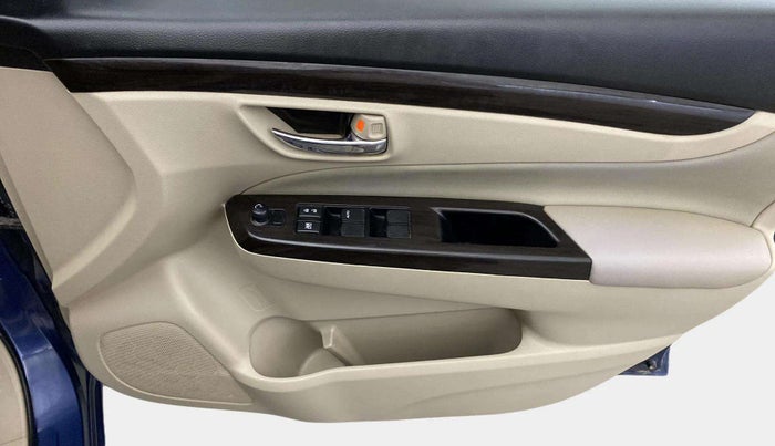 2017 Maruti Ciaz ALPHA 1.4 PETROL, Petrol, Manual, 51,000 km, Driver Side Door Panels Control