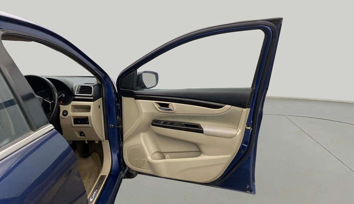 2017 Maruti Ciaz ALPHA 1.4 PETROL, Petrol, Manual, 51,000 km, RHS Front Door
