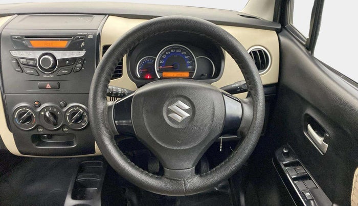 2017 Maruti Wagon R 1.0 VXI, Petrol, Manual, 34,933 km, Steering Wheel Close Up