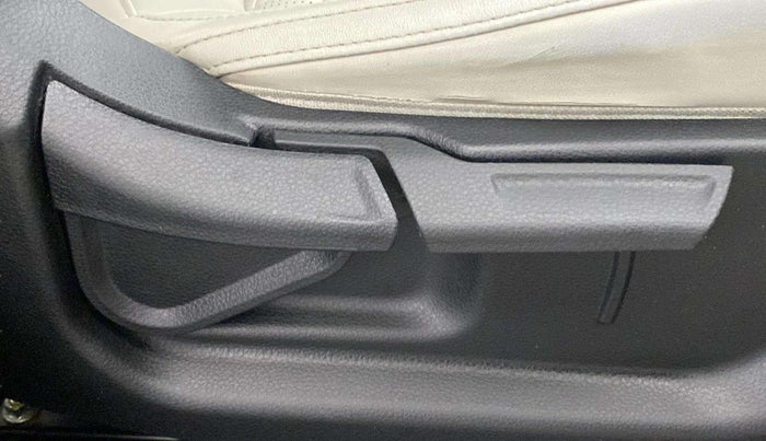 2019 KIA SELTOS HTX IVT 1.5 PETROL, Petrol, Automatic, 65,192 km, Driver Side Adjustment Panel