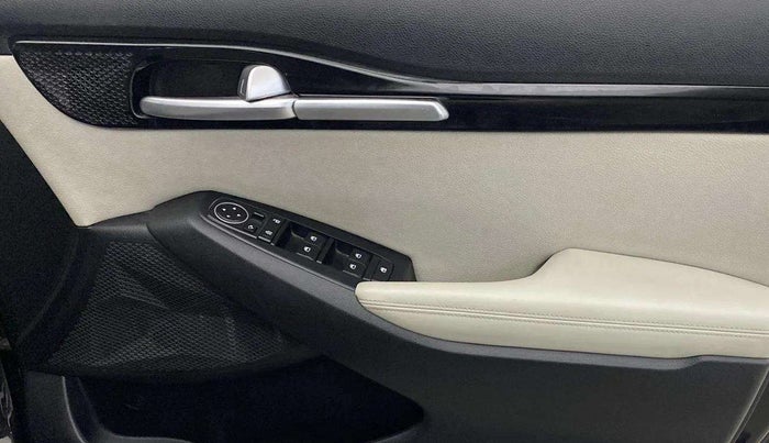 2019 KIA SELTOS HTX IVT 1.5 PETROL, Petrol, Automatic, 65,192 km, Driver Side Door Panels Control