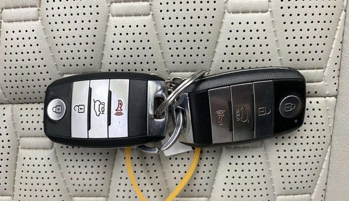 2019 KIA SELTOS HTX IVT 1.5 PETROL, Petrol, Automatic, 65,192 km, Key Close Up