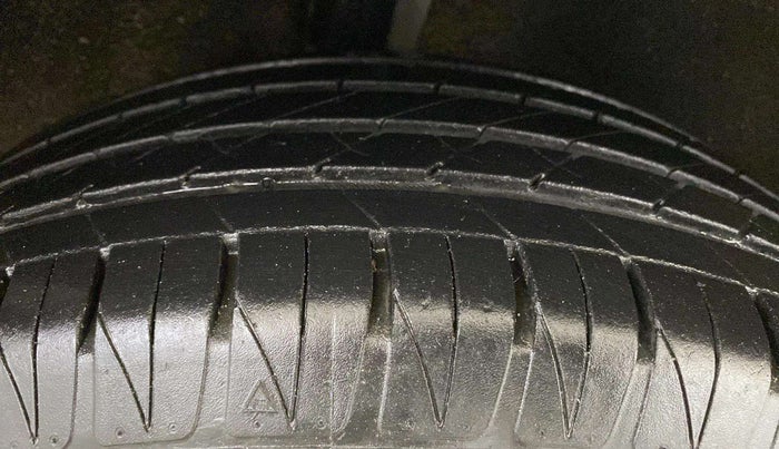 2019 Ford Ecosport TITANIUM + 1.5L PETROL, Petrol, Manual, 70,325 km, Right Rear Tyre Tread