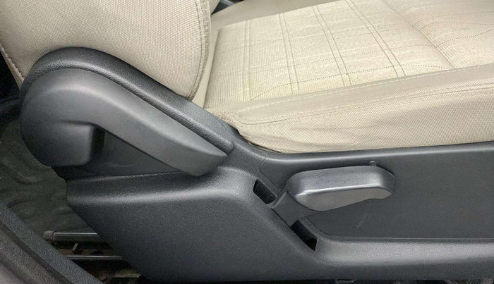 2019 Ford Ecosport TITANIUM + 1.5L PETROL, Petrol, Manual, 70,325 km, Driver Side Adjustment Panel