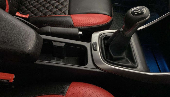 2020 Tata ALTROZ XZ PETROL, Petrol, Manual, 20,937 km, Gear Lever