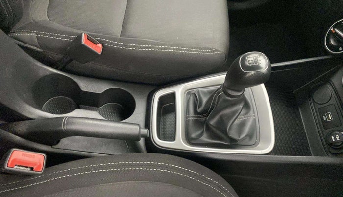2020 Hyundai VENUE S 1.2, Petrol, Manual, 30,922 km, Gear Lever