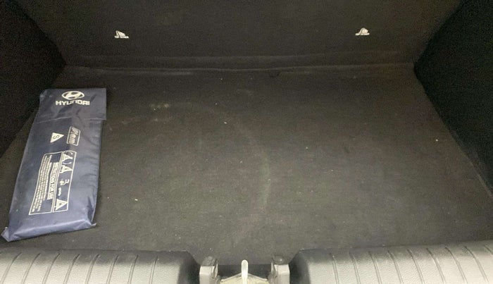 2020 Hyundai VENUE S 1.2, Petrol, Manual, 30,922 km, Boot Inside