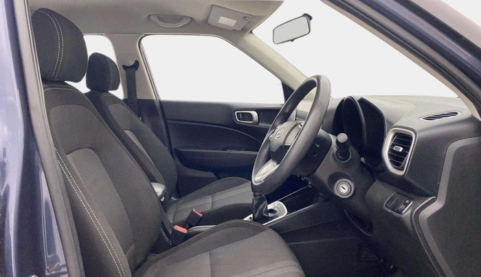 2020 Hyundai VENUE S 1.2, Petrol, Manual, 30,922 km, Right Side Front Door Cabin