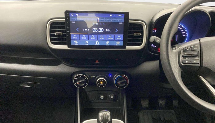 2020 Hyundai VENUE S 1.2, Petrol, Manual, 30,922 km, Air Conditioner