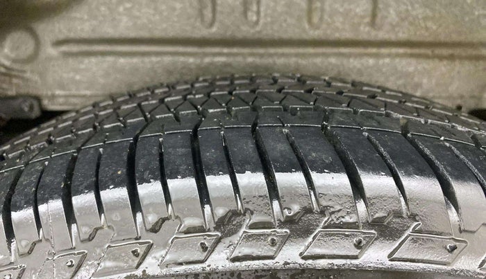 2019 Mahindra Scorpio S11 2WD, Diesel, Manual, 62,686 km, Right Rear Tyre Tread