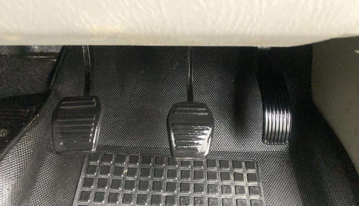 2019 Mahindra Scorpio S11 2WD, Diesel, Manual, 62,686 km, Pedals