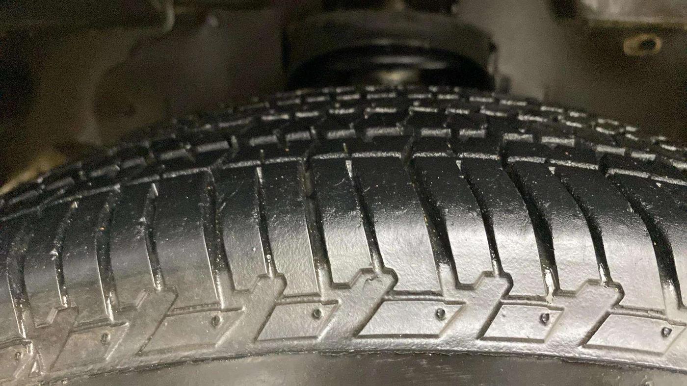 2019 Mahindra Scorpio S11 2WD, Diesel, Manual, 62,686 km, Left Front Tyre Tread