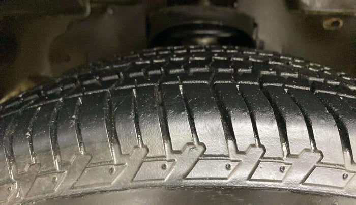 2019 Mahindra Scorpio S11 2WD, Diesel, Manual, 62,686 km, Left Front Tyre Tread