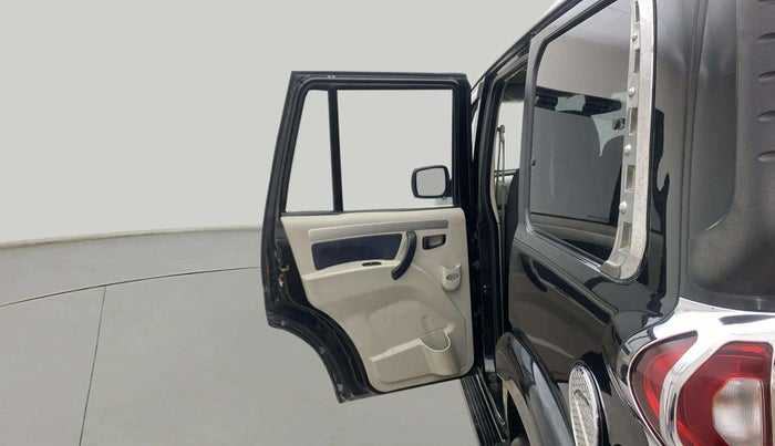 2019 Mahindra Scorpio S11 2WD, Diesel, Manual, 62,686 km, LHS Rear Door