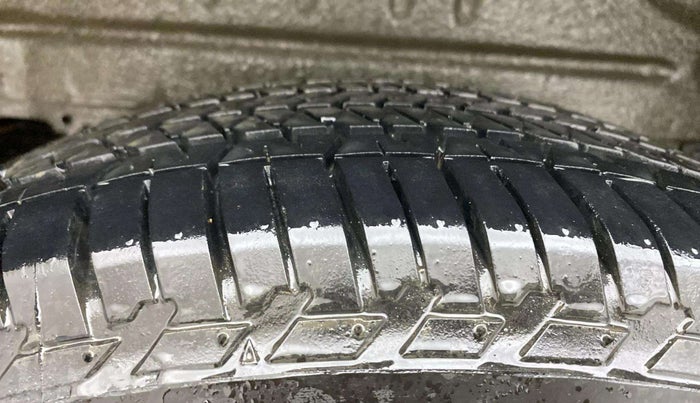 2019 Mahindra Scorpio S11 2WD, Diesel, Manual, 62,686 km, Right Front Tyre Tread