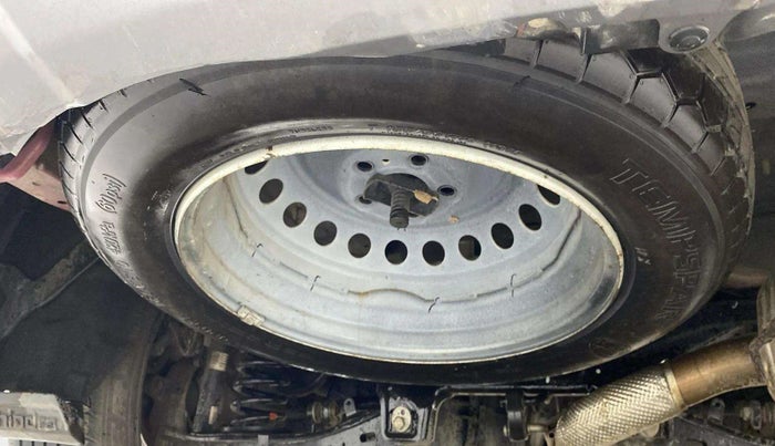 2021 Mahindra XUV700 AX 7 P AT 7 STR, Petrol, Automatic, 50,525 km, Spare Tyre