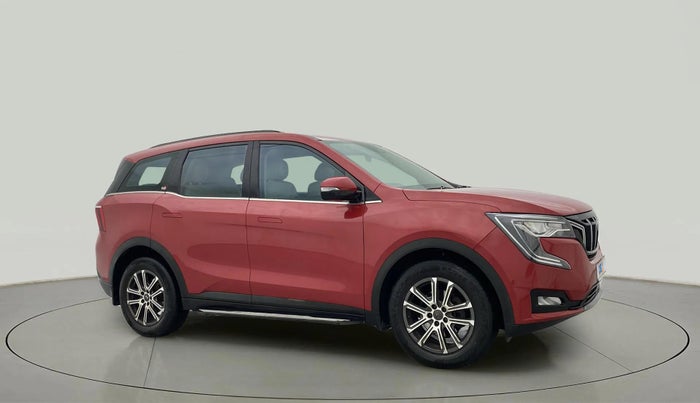 2021 Mahindra XUV700 AX 7 P AT 7 STR, Petrol, Automatic, 50,525 km, Right Front Diagonal