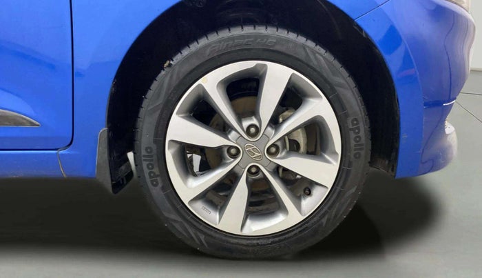 2017 Hyundai Elite i20 ASTA 1.2 (O), Petrol, Manual, 38,429 km, Right Front Wheel