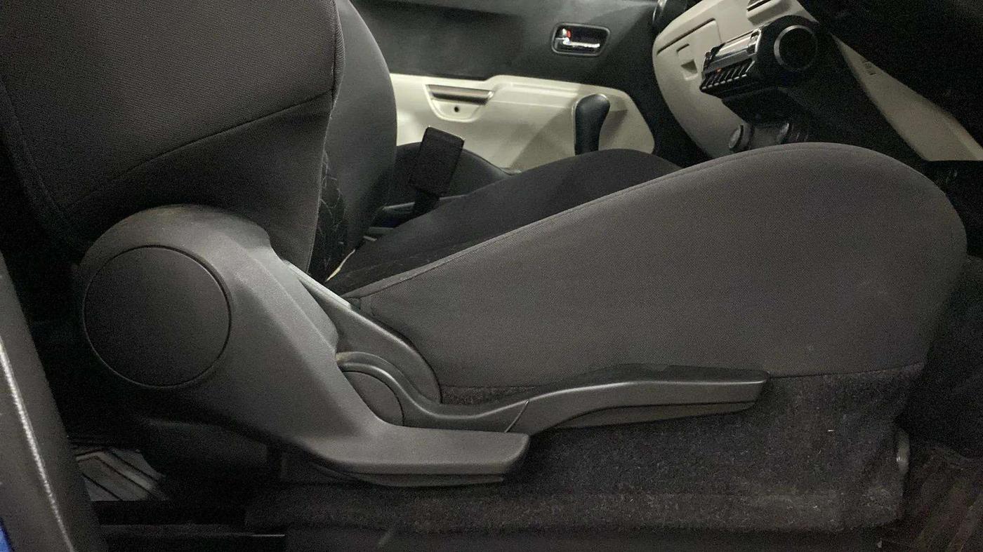 2019 Maruti IGNIS ALPHA 1.2 AMT, Petrol, Automatic, 51,380 km, Driver Side Adjustment Panel