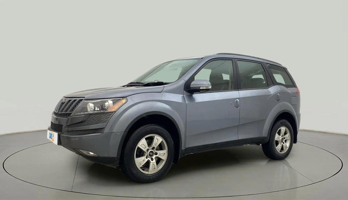 2013 Mahindra XUV500 W8 AWD, Diesel, Manual, 36,651 km, Left Front Diagonal