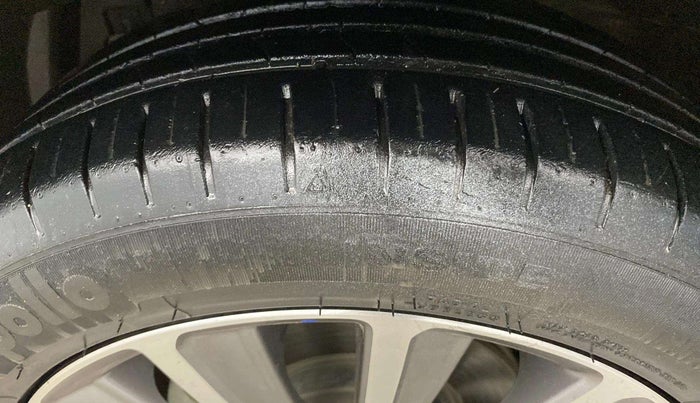 2020 Maruti Ciaz ALPHA 1.5 SHVS PETROL, Petrol, Manual, 47,686 km, Left Rear Tyre Tread