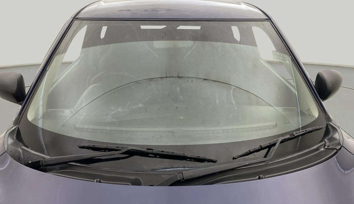 2019 Maruti Swift LXI, Petrol, Manual, 61,267 km, Front Windshield