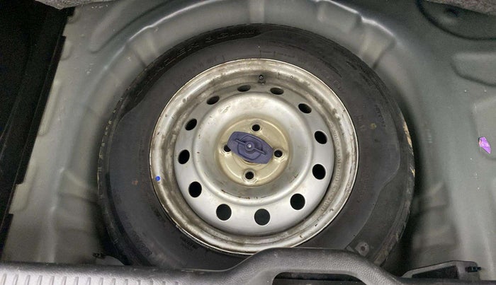 2019 Maruti Swift LXI, Petrol, Manual, 61,267 km, Spare Tyre