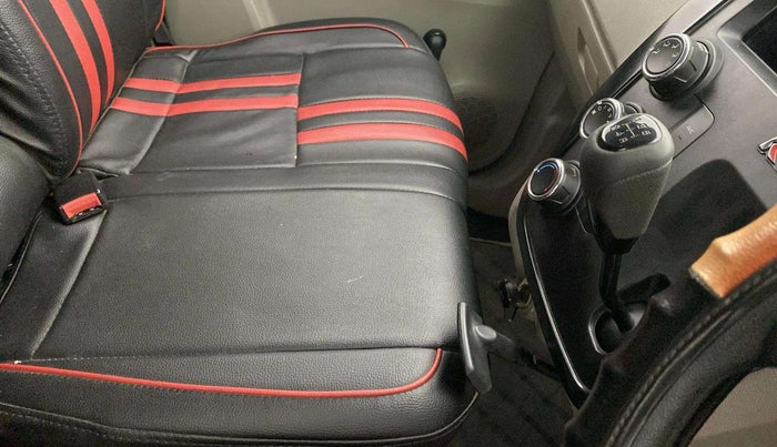 2016 Mahindra Kuv100 K2 PLUS 6 STR, Petrol, Manual, 33,497 km, Gear Lever