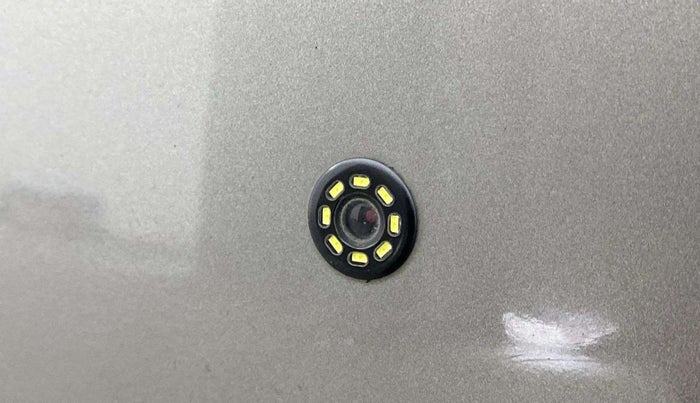 2016 Mahindra Kuv100 K2 PLUS 6 STR, Petrol, Manual, 33,497 km, Parking Camera