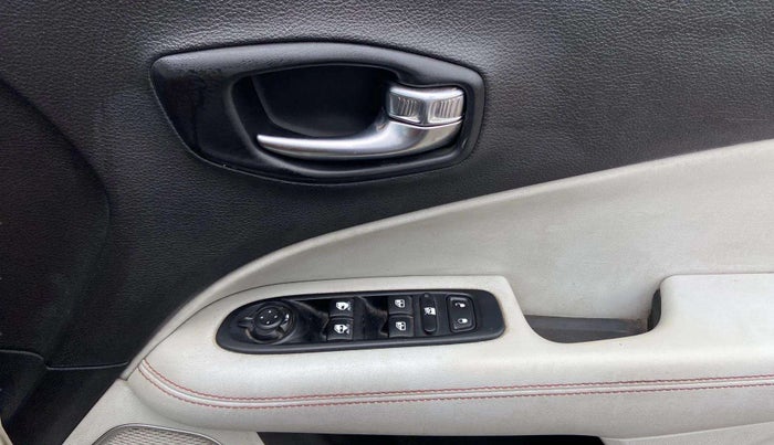 2018 Jeep Compass LIMITED 2.0 DIESEL, Diesel, Manual, 93,118 km, Driver Side Door Panels Control