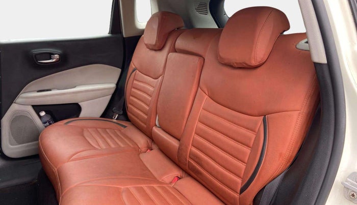 2018 Jeep Compass LIMITED 2.0 DIESEL, Diesel, Manual, 93,118 km, Right Side Rear Door Cabin