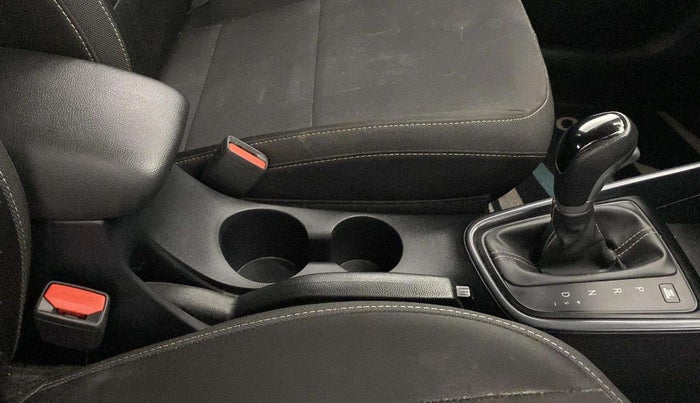 2023 Hyundai NEW I20 SPORTZ 1.2 IVT, Petrol, Automatic, 20,108 km, Gear Lever