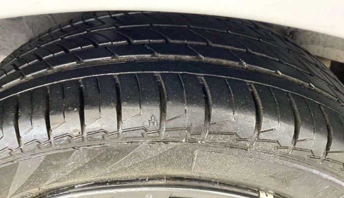 2023 Hyundai NEW I20 SPORTZ 1.2 IVT, Petrol, Automatic, 20,108 km, Left Front Tyre Tread
