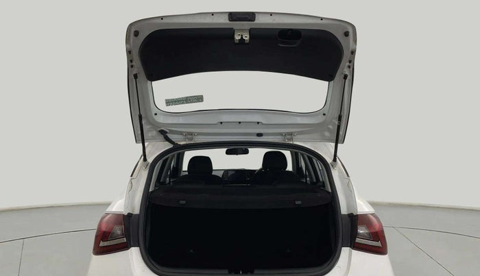 2023 Hyundai NEW I20 SPORTZ 1.2 IVT, Petrol, Automatic, 20,108 km, Boot Door Open