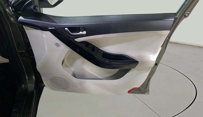 2021 Tata NEXON XZ PETROL, Petrol, Manual, 19,520 km, Driver Side Door Panels Control