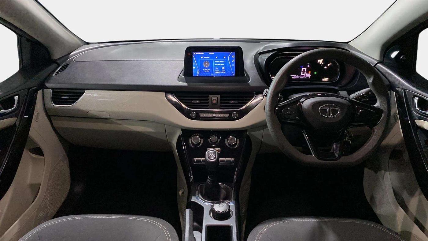 2021 Tata NEXON XZ PETROL, Petrol, Manual, 19,520 km, Dashboard