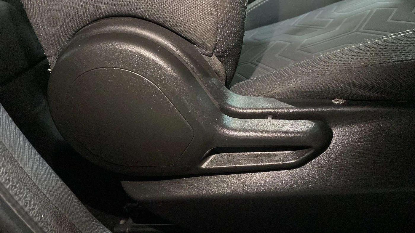 2021 Tata NEXON XZ PETROL, Petrol, Manual, 19,520 km, Driver Side Adjustment Panel
