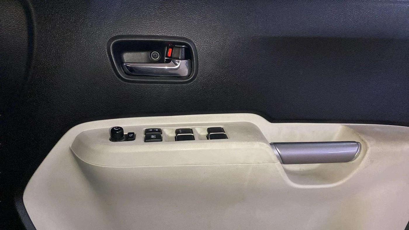 2024 Maruti IGNIS ALPHA 1.2 AMT, Petrol, Automatic, 3,732 km, Driver Side Door Panels Control