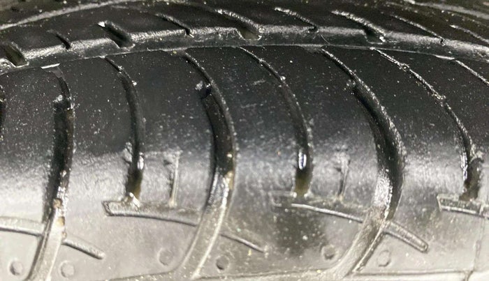 2021 Maruti New Wagon-R VXI 1.2, Petrol, Manual, 29,844 km, Left Front Tyre Tread
