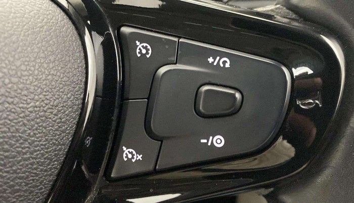 2022 Tata NEXON XZ PLUS (PREMIUM) PETROL JET, Petrol, Manual, 21,647 km, Adaptive Cruise Control