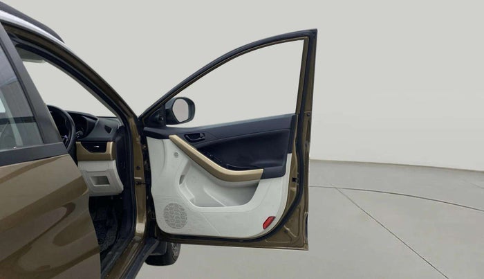 2022 Tata NEXON XZ PLUS (PREMIUM) PETROL JET, Petrol, Manual, 21,647 km, RHS Front Door