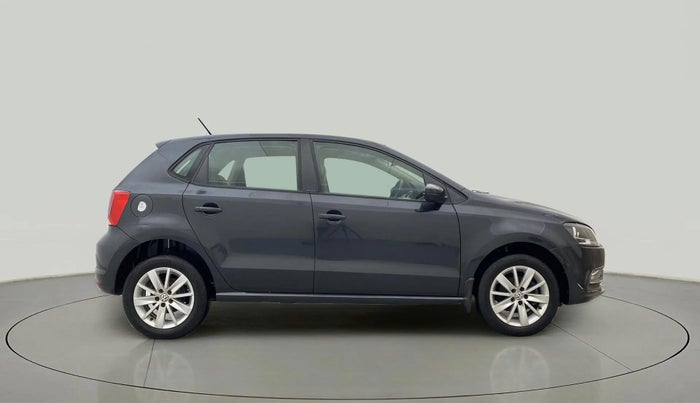 2017 Volkswagen Polo HIGHLINE1.2L, Petrol, Manual, 89,762 km, Right Side View