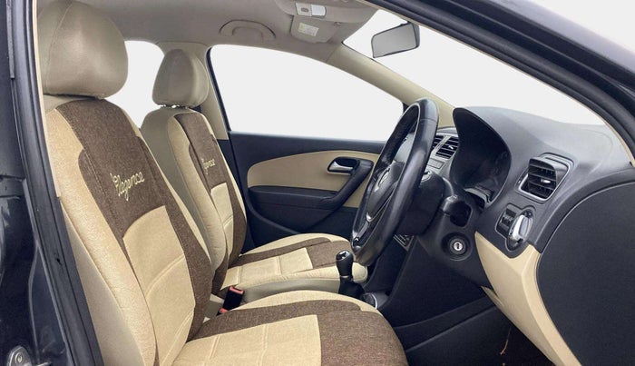 2017 Volkswagen Polo HIGHLINE1.2L, Petrol, Manual, 89,762 km, Right Side Front Door Cabin