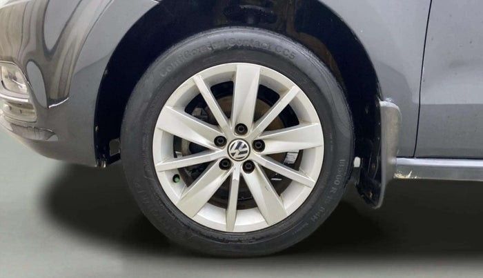 2017 Volkswagen Polo HIGHLINE1.2L, Petrol, Manual, 89,762 km, Left Front Wheel