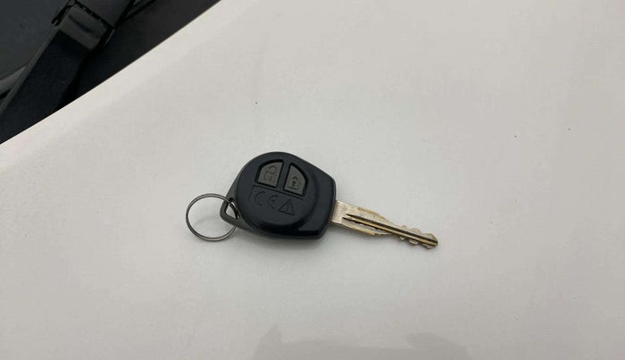 2018 Maruti IGNIS DELTA 1.2 AMT, Petrol, Automatic, 72,922 km, Key Close Up