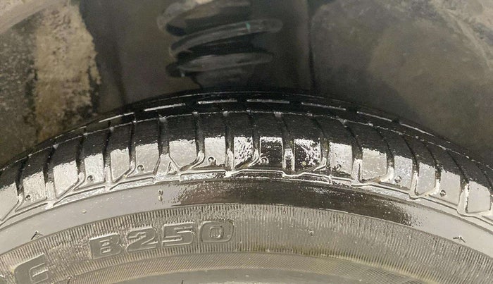 2018 Maruti IGNIS DELTA 1.2 AMT, Petrol, Automatic, 72,922 km, Right Front Tyre Tread